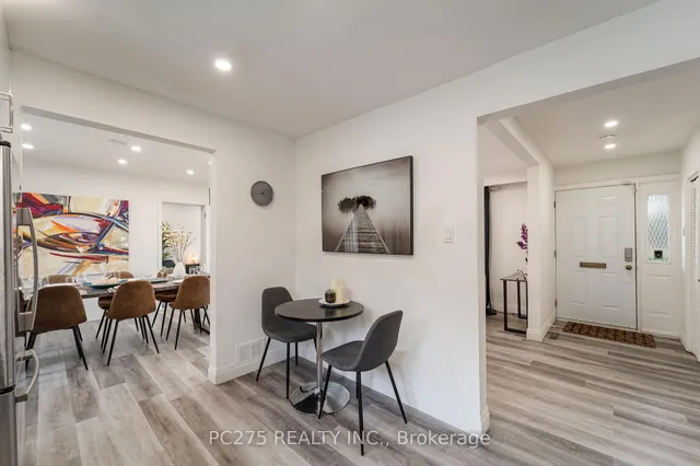 Additional image 19 of 67 Acton Ave