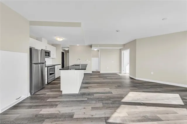 Additional image 25 of 2750 King St Unit 706