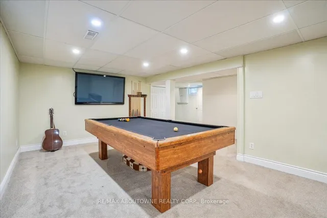 Additional image 27 of 40 Autumn Leaf Rd