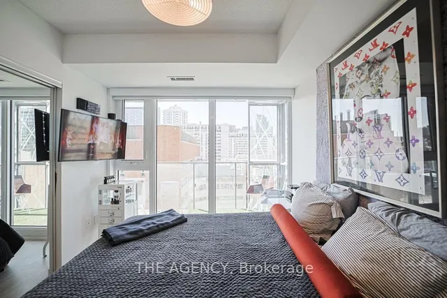 Additional image 27 of 50 Wellesley St Unit 1109