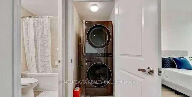 Additional image 9 of 1910 Lakeshore Blvd Unit 1605