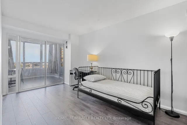 Additional image 20 of 350 Alton Towers Circ Unit 1106