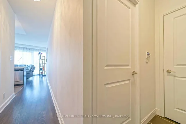 Additional image 17 of 50 Absolute Ave Unit #1007