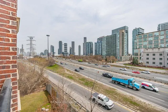 Additional image 38 of 245 Dalesford Rd Unit 317