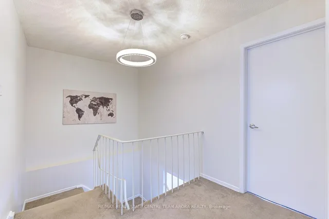 Additional image 17 of 10 Menoke Crt