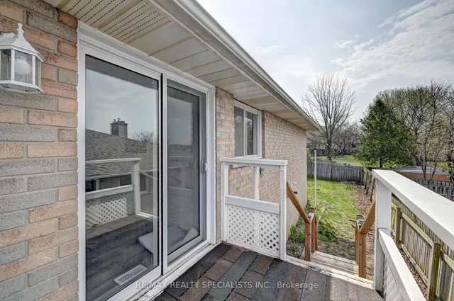 Additional image 3 of 11 Dinison Cres