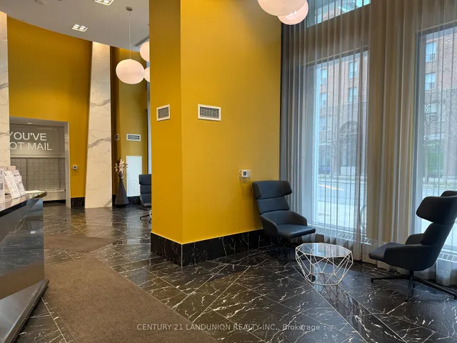 Additional image 21 of 121 Lower Sherbourne St Unit 644 SW