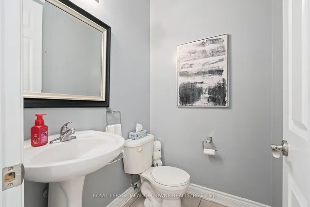 Additional image 20 of 5 Beacon Hill Dr