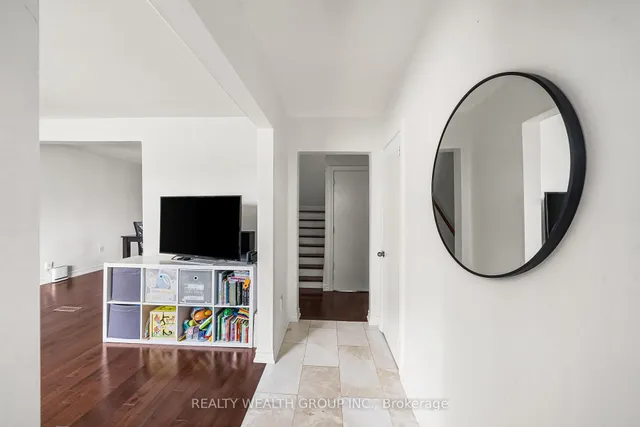 Additional image 4 of 17 Haymarket Rd