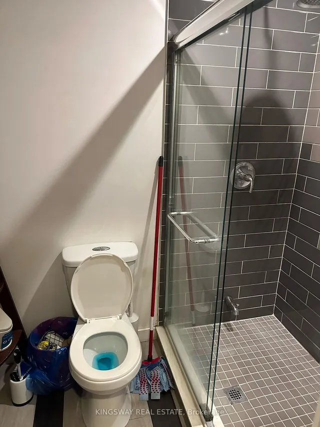 Additional image 7 of 135 William St