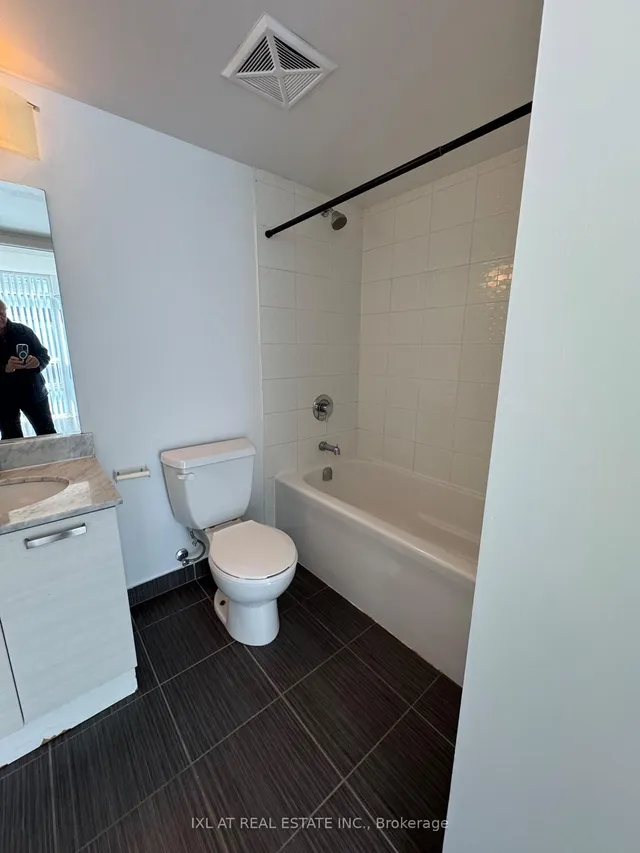 Additional image 6 of 36 Lisgar St Unit LPH05W