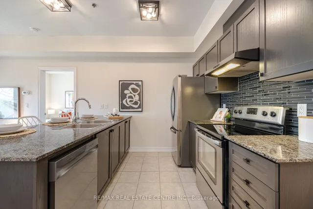 Additional image 10 of 1370 Costigan Rd Unit 101