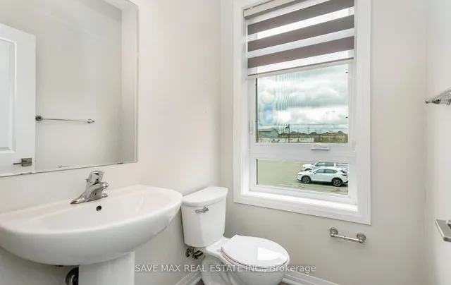 Additional image 8 of 155 Thomas Slee Dr Unit 2H