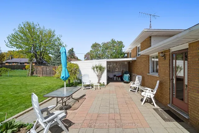 Additional image 33 of 2343 Redfern Rd