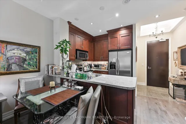 Additional image 14 of 20 Burkebrook Pl Unit 221