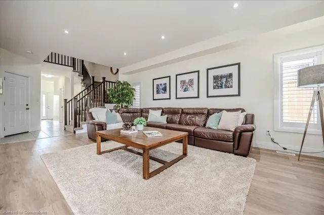 Additional image 8 of 504 Netherwood Cres
