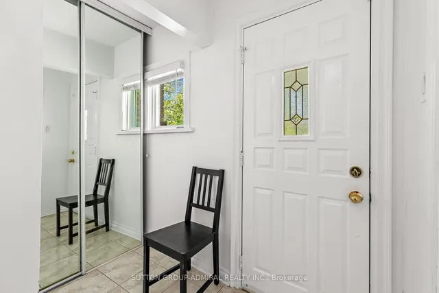 Additional image 4 of 1052 Glengrove Ave