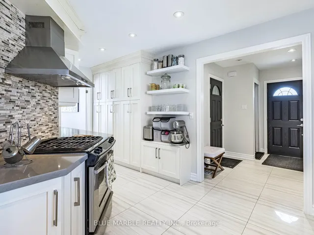 Additional image 20 of 5242 Micmac Cres