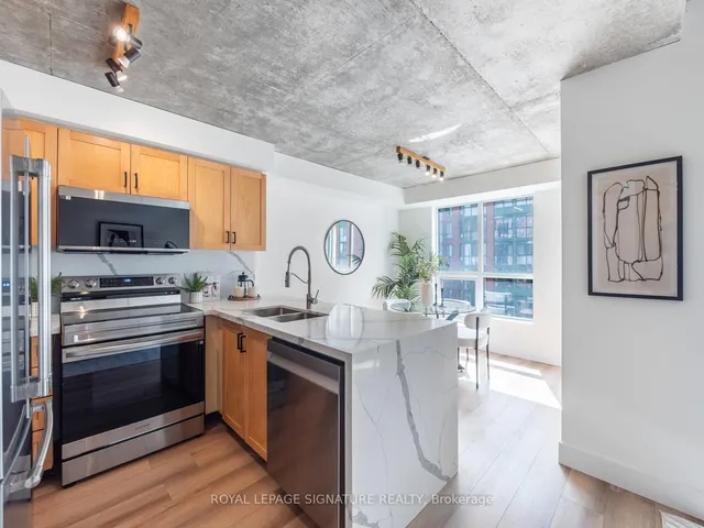 Additional image 13 of 800 King St Unit 609