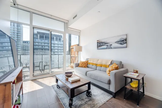 Additional image 10 of 125 Peter St Unit 3510