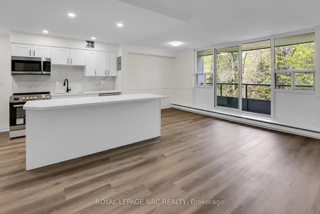 Additional image 14 of 1968 Main St Unit 303