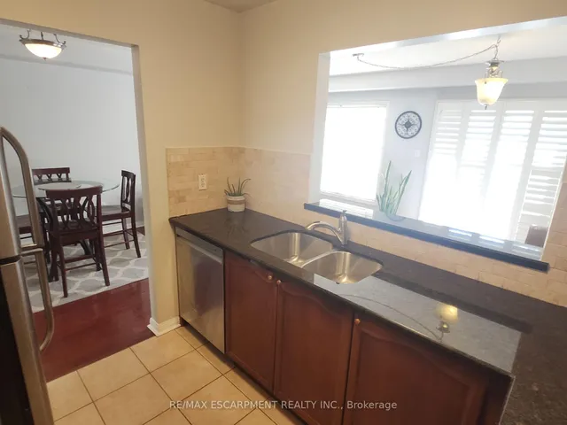 Additional image 12 of 4324 FAIRVIEW St