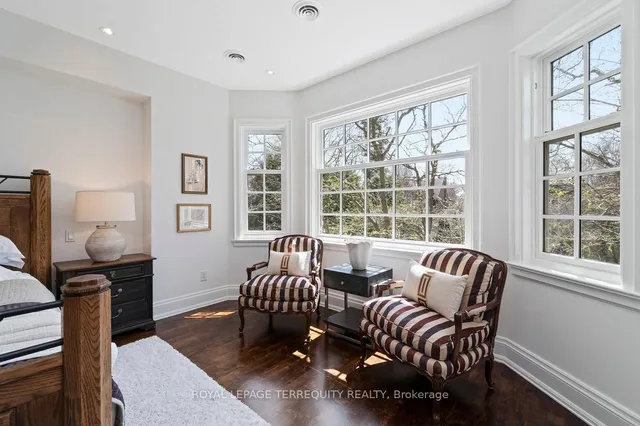 Additional image 24 of 33 Queen Marys Dr