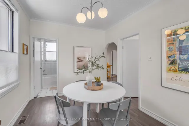 Additional image 11 of 78 Heman St