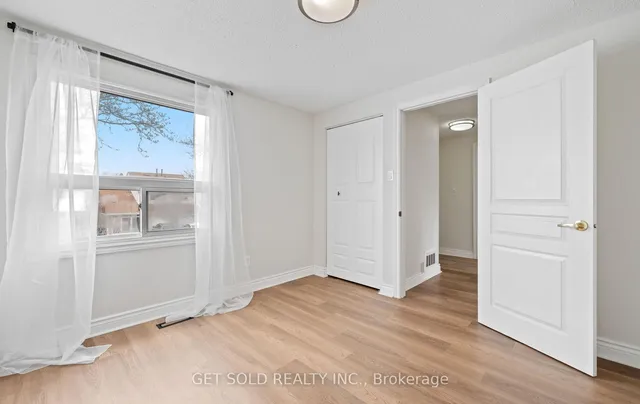 Additional image 21 of 15 Wray Crt