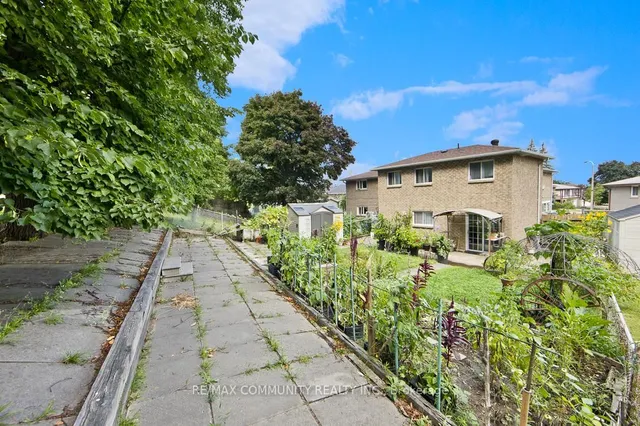 Additional image 21 of 17 Tineta Cres