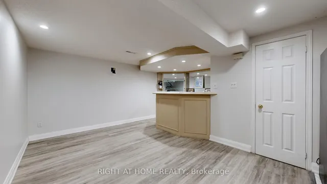 Additional image 38 of 16 Graybark Cres