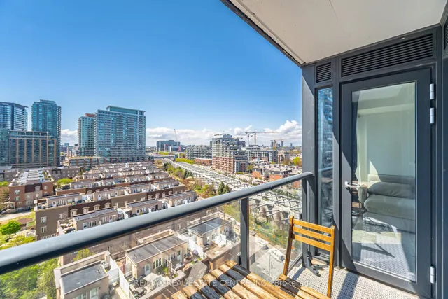 Additional image 26 of 19 Western Battery Rd Unit 1012