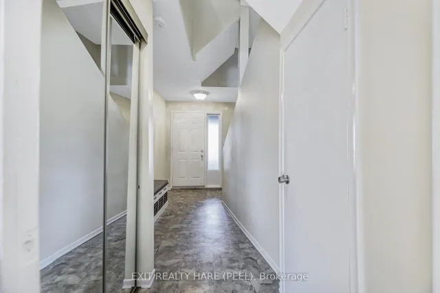 Additional image 22 of 43 Ashton Cres Unit 43