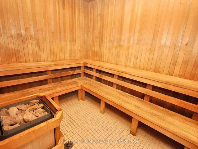 Additional image 43 of 35 Kingsbridge Garden Circ Unit 701