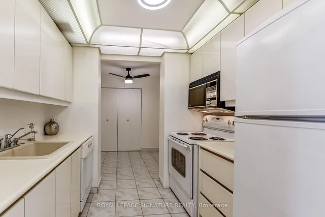 Additional image 9 of 65 Huntingdale Blvd Unit 1908