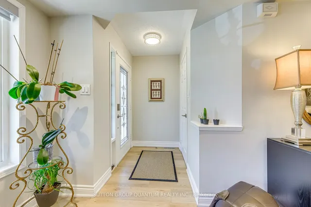 Additional image 4 of 215 ROXTON Rd