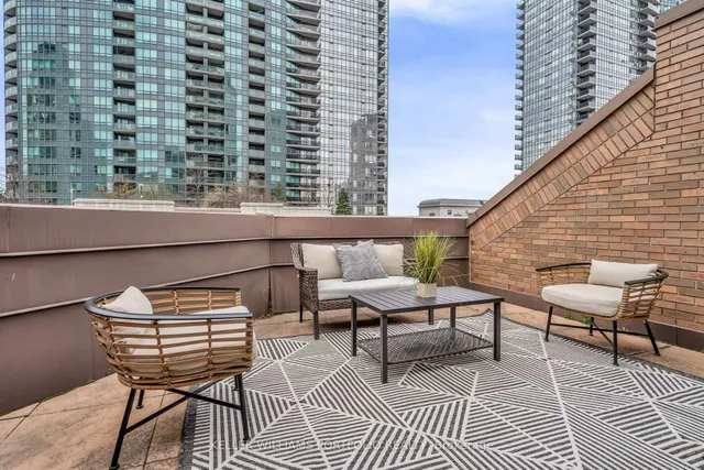 Additional image 23 of 1 Duplex Ave Unit 204