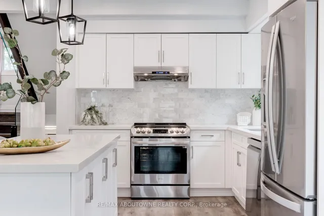 Additional image 6 of 1155 Falgarwood Dr