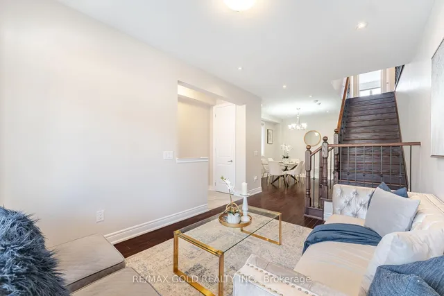 Additional image 9 of 14 Folgate Cres