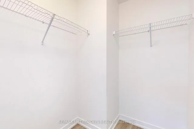 Additional image 19 of 871 Sheppard Ave Unit 42