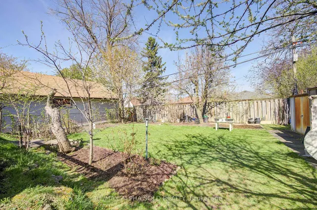 Additional image 49 of 71 Vauxhall Dr