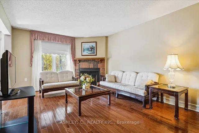 Additional image 18 of 711 Esprit Cres