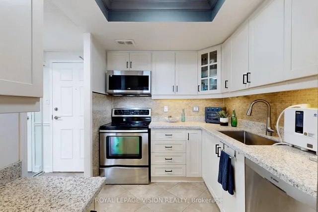 Additional image 12 of 20 Dean Park Unit 401