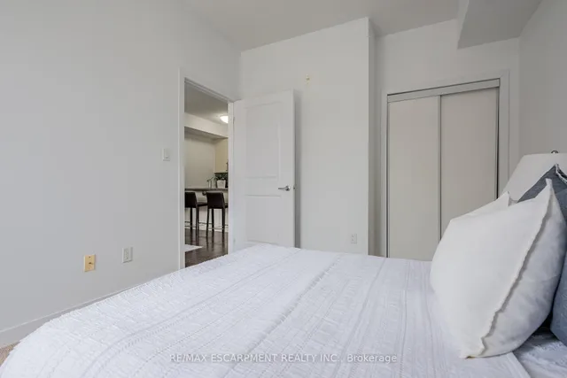 Additional image 9 of 5317 Upper Middle Rd Unit 316