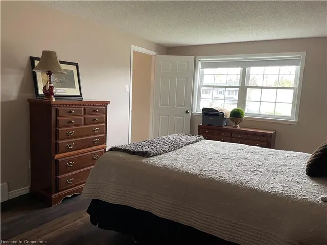 Additional image 15 of 56 Trailwood Cres