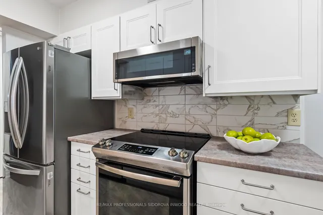 Additional image 20 of 20 Southport St Unit 321