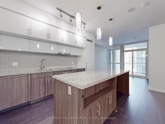 Additional image 7 of 8 Mercer St Unit 411