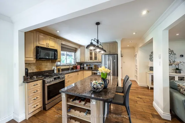 Additional image 14 of 105 Catalina Dr