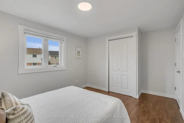 Additional image 19 of 2377 Cotswold Cres