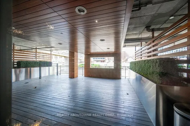 Additional image 26 of 21 Iceboat Terr Unit 2805